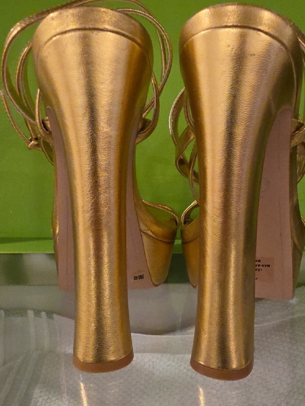 Jennifer Lopez Gold Metallic Platform Strappy sandals size 9 new without box - Picture 11 of 12